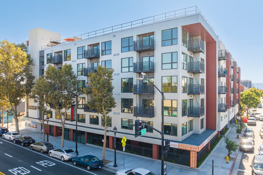 477 S Market St, San Jose, CA à louer - Photo de l’immeuble – Image 2 sur 5