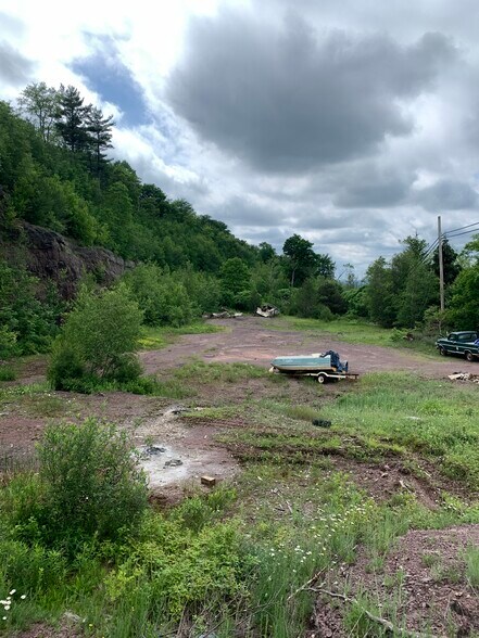 17B @ Broadway portefeuille de 2 biens à vendre sur LoopNet.fr - Photo de l’immeuble – Image 2 sur 3