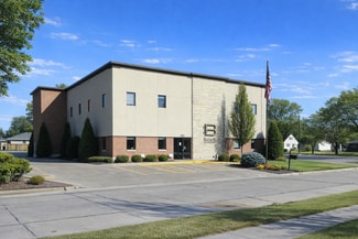 Plus de détails pour 809 W Hyland Ave, Kaukauna, WI - Bureau à vendre