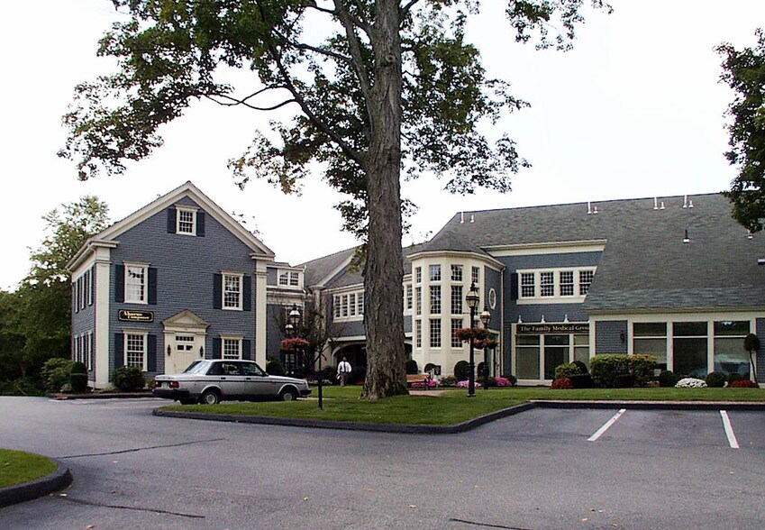 10 Maple St, Middleton, MA à louer - Autre – Image 2 sur 35