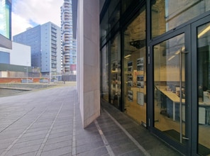 261B Ubit B, Londres à louer Photo de l’immeuble– Image 1 sur 6