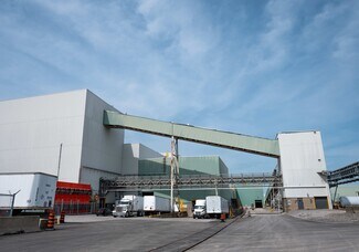 Plus de détails pour 3363 Davis Rd, Thorold, ON - Industriel/Logistique à louer