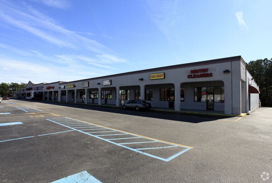 1316 Red Bank Rd, Goose Creek, SC à louer - Photo de l’immeuble – Image 1 sur 9