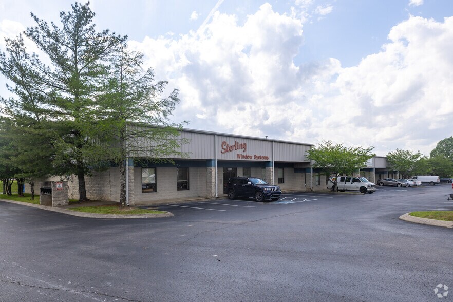 2915-2929 Murfreesboro Pike, Antioch, TN à louer - Photo principale – Image 1 sur 7
