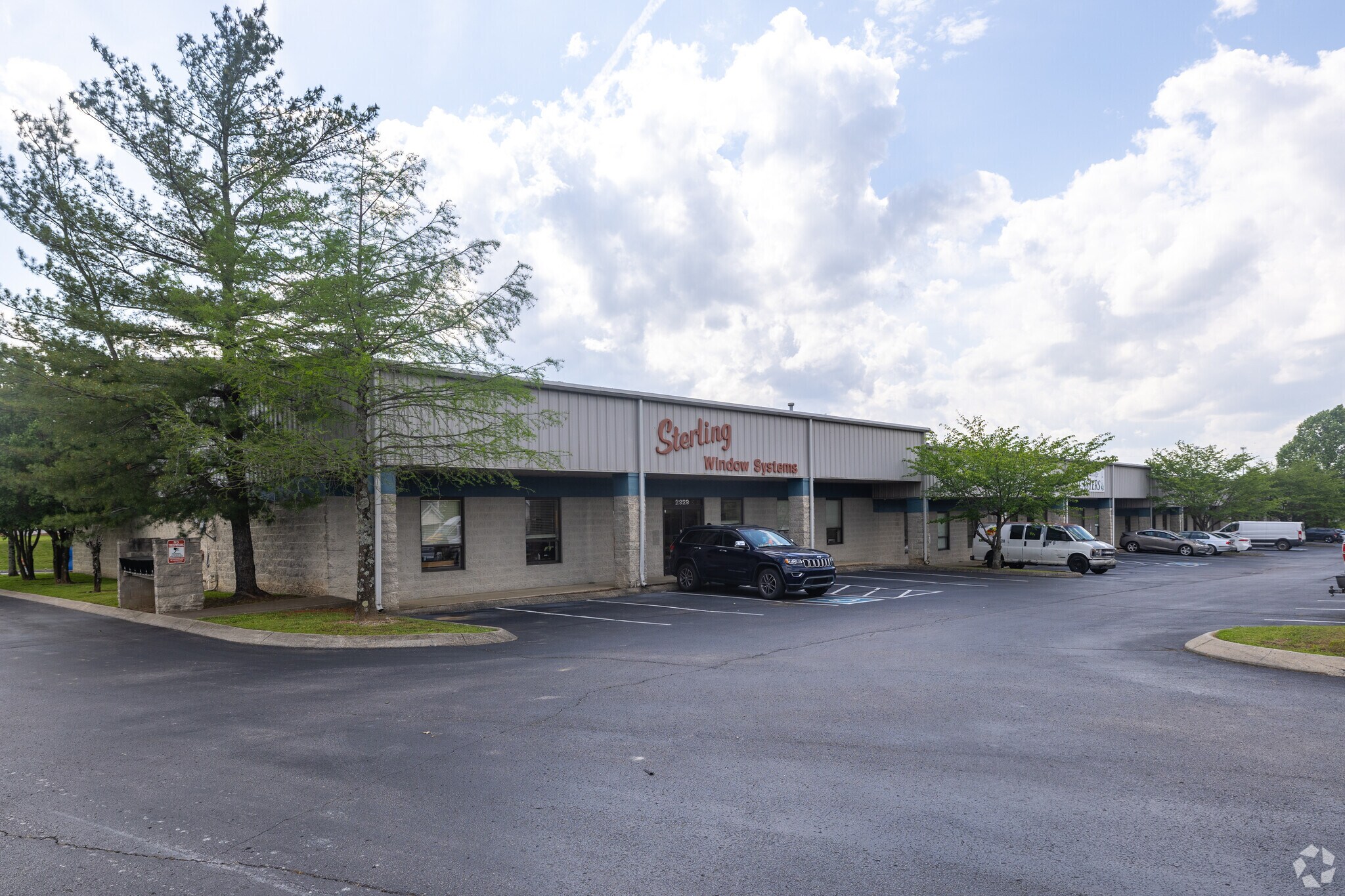 2915-2929 Murfreesboro Pike, Antioch, TN à louer Photo principale– Image 1 sur 8