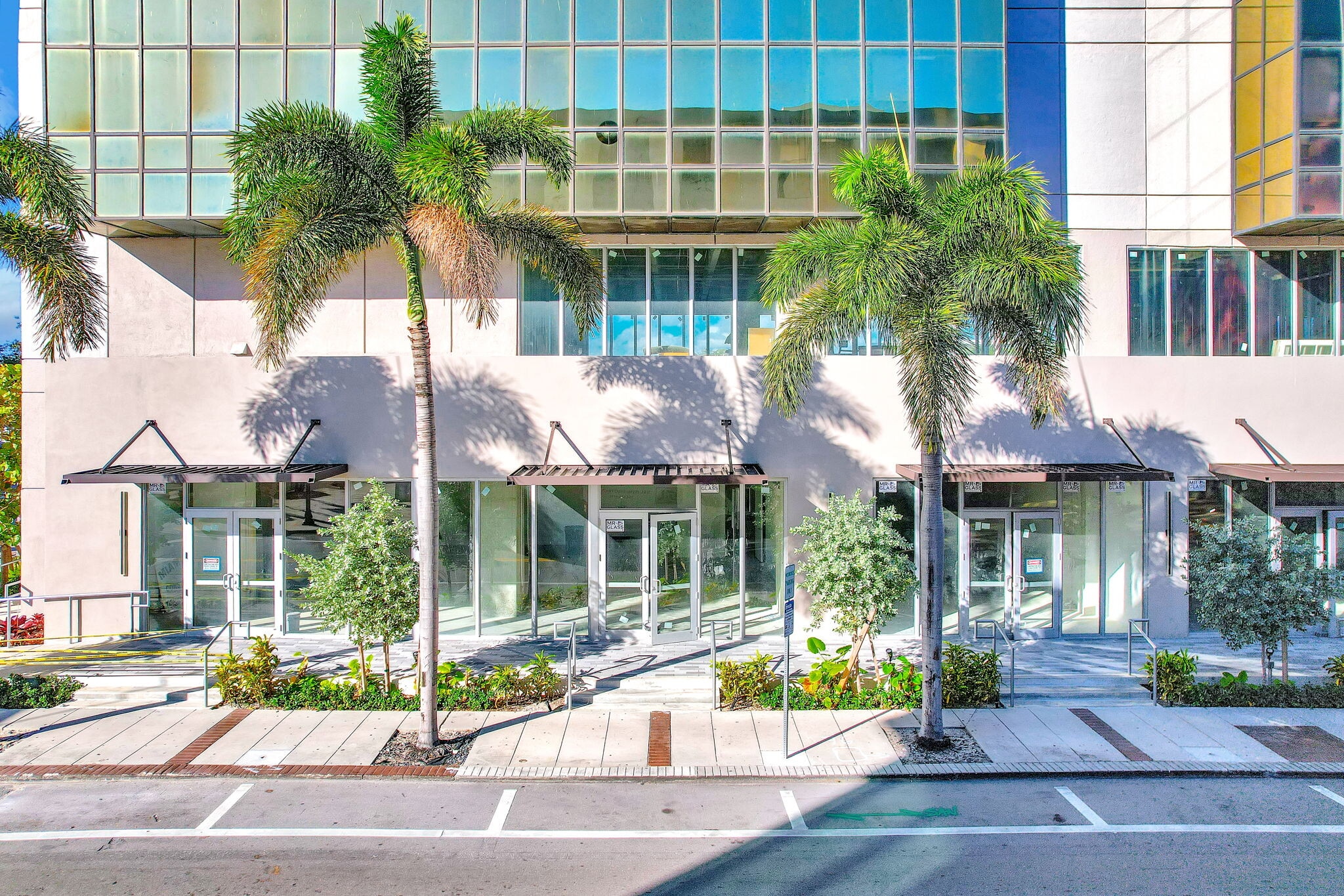 1909 Tyler St, Hollywood, FL à louer Photo intérieure– Image 1 sur 1