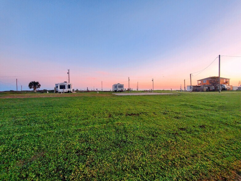 245 Kathy Dr, Cameron, LA à vendre - Photo de l’immeuble – Image 3 sur 11