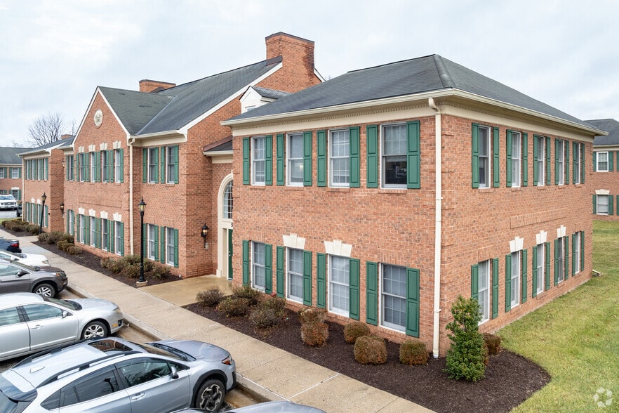 5010-5012 Dorsey Hall Dr, Ellicott City, MD à louer - Photo principale – Image 1 sur 4