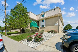 Plus de détails pour 7655 W 67th Ave, Arvada, CO - Logement à vendre
