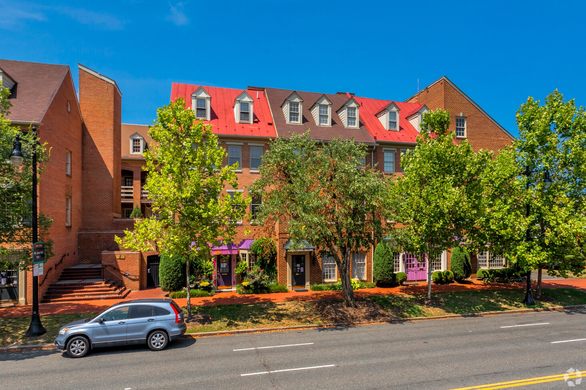 621-625 S Washington St, Alexandria, VA à vendre Photo principale– Image 1 sur 9