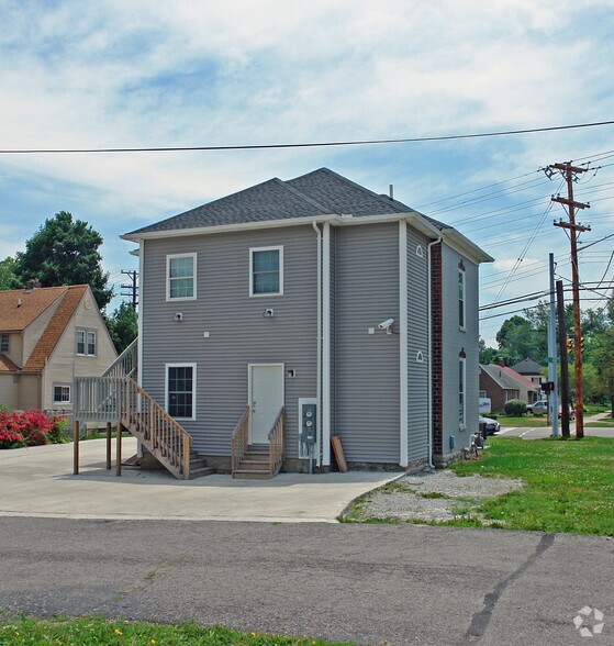 1085 W Main St, Troy, OH à vendre - Photo de l’immeuble – Image 2 sur 29