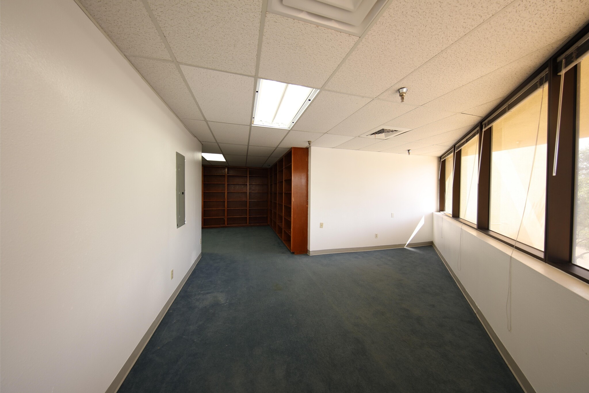 9800 N Lamar Blvd, Austin, TX à louer Photo intérieure– Image 1 sur 9
