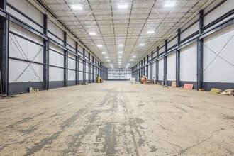 1537 Grafton Rd, Millbury, MA à louer Photo de l’immeuble– Image 2 sur 4