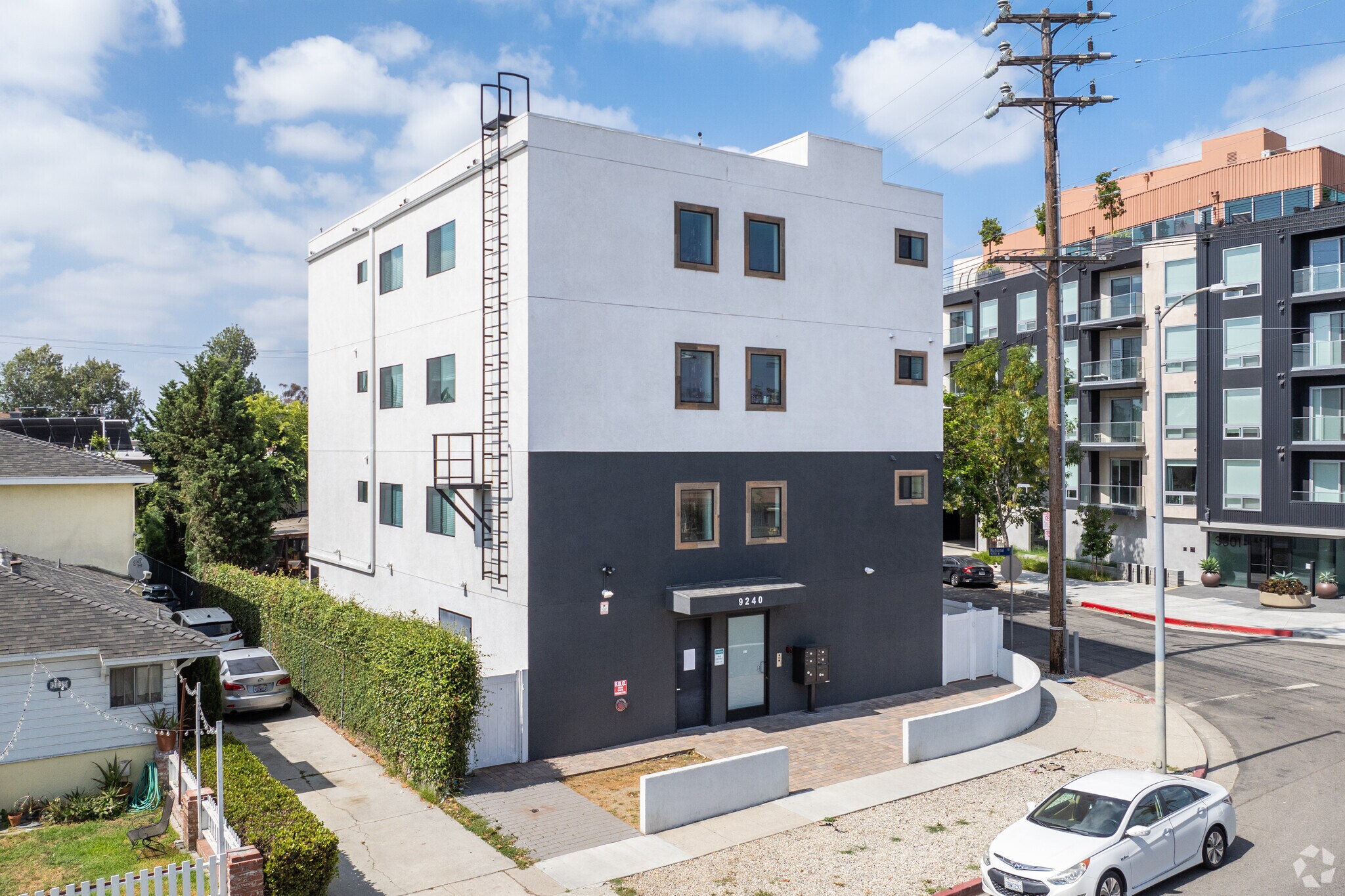 9240 National Blvd, Los Angeles, CA à vendre Photo principale– Image 1 sur 1