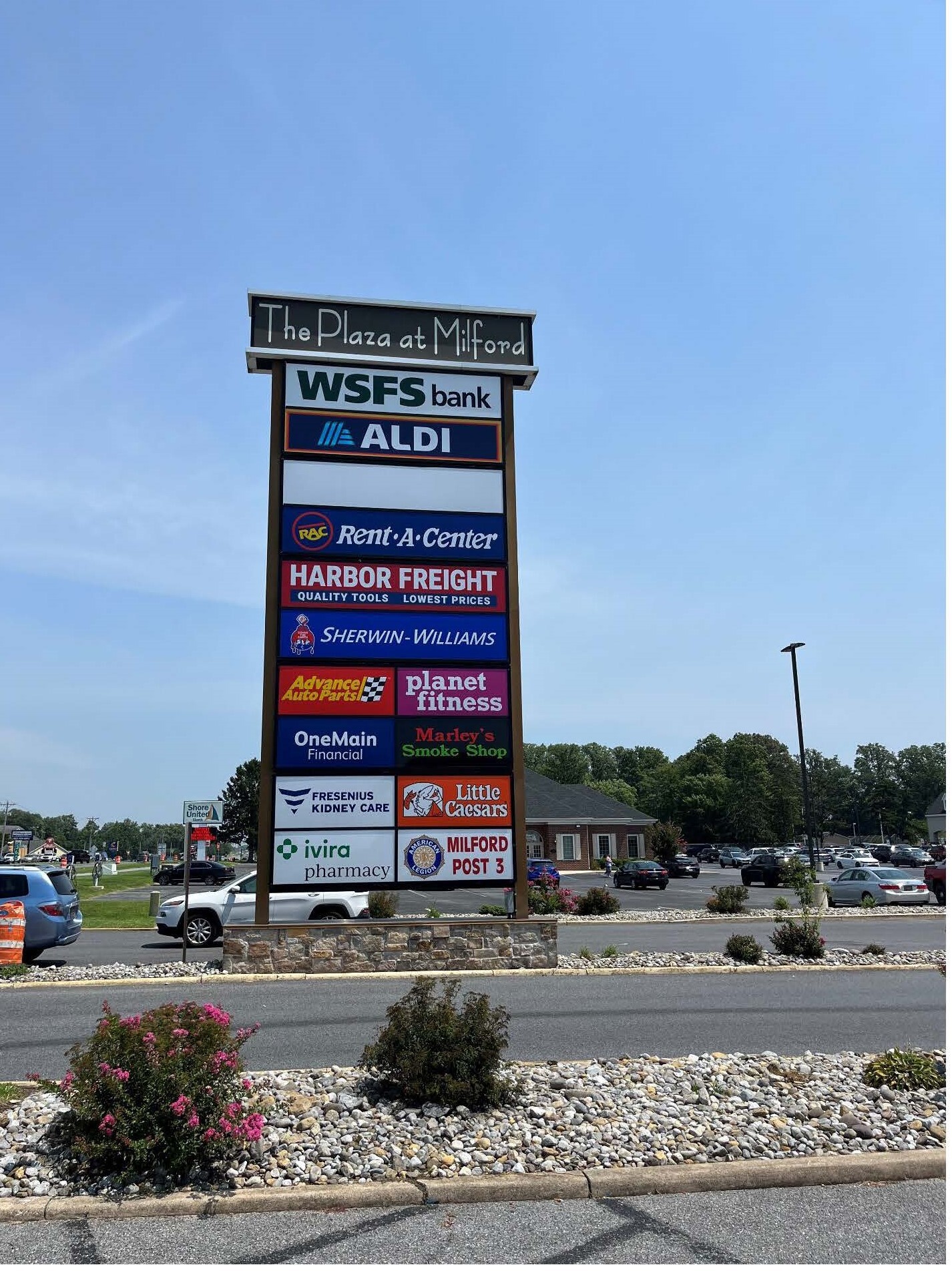 600-698 N Dupont Blvd, Milford, DE à louer Photo de l’immeuble– Image 1 sur 13
