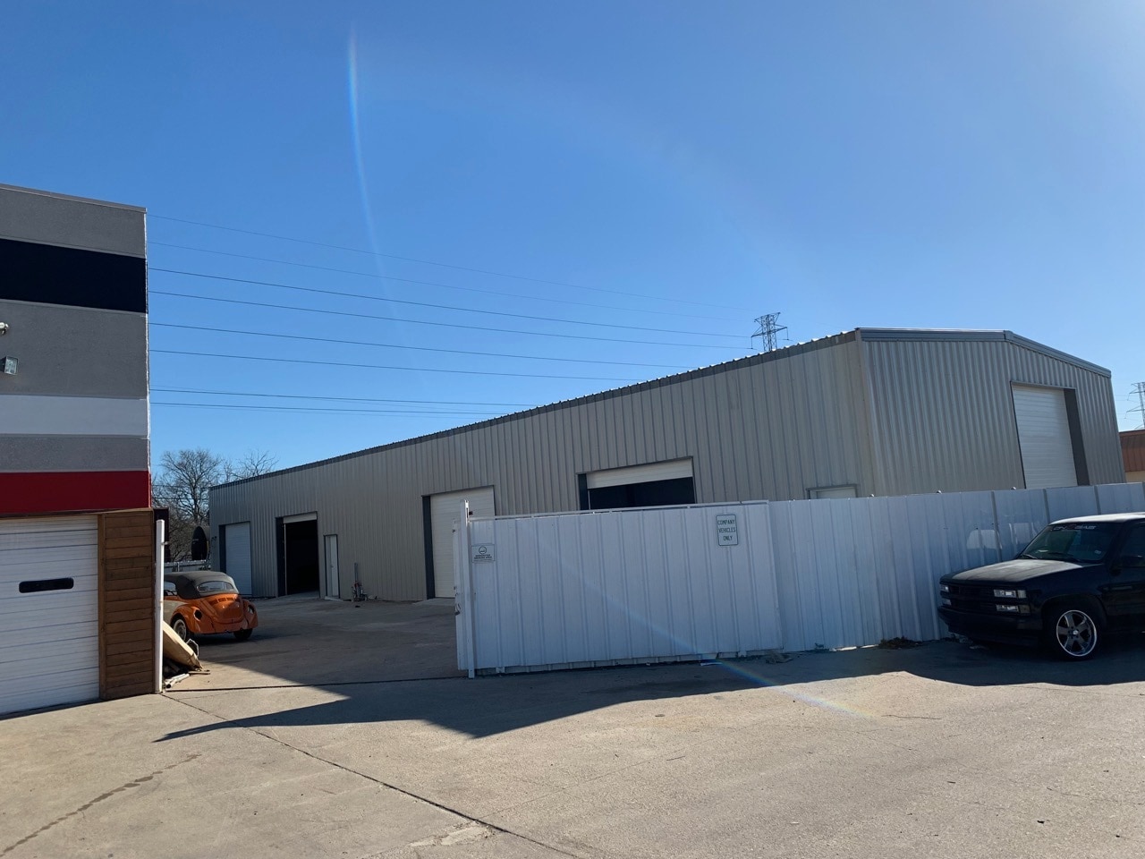 11424 Garland Rd, Dallas, TX à vendre Photo de l’immeuble– Image 1 sur 3