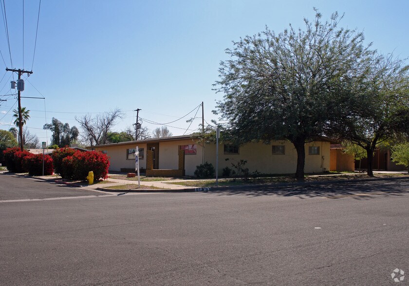263 W 3rd Pl, Mesa, AZ à louer - Photo de l’immeuble – Image 3 sur 6