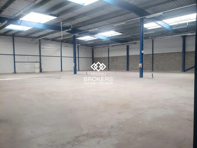 Plus de détails pour Industriel/Logistique à vendre