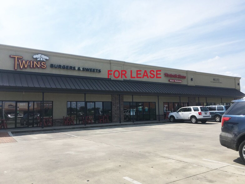 1700 Chemin Metairie Pky, Youngsville, LA à louer - Photo de l’immeuble – Image 2 sur 3