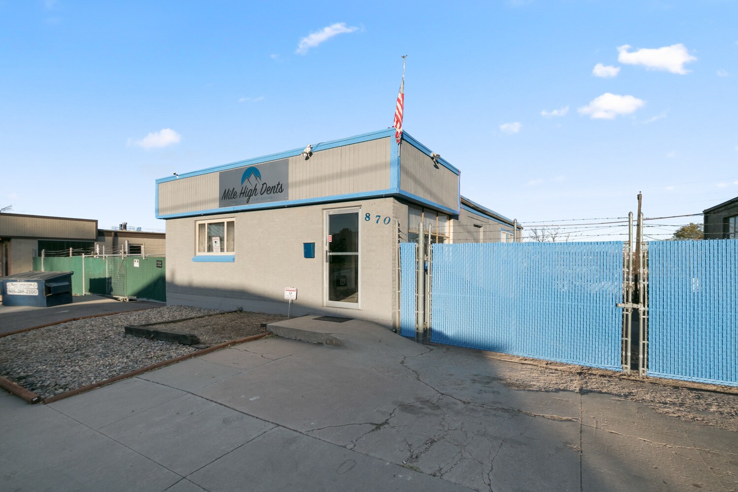 870 S Lipan St, Denver, CO à louer Photo de l’immeuble– Image 1 sur 10
