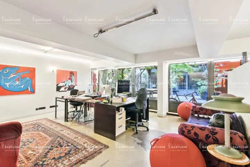 Bureau dans Paris à vendre - Photo de l’immeuble – Image 2 sur 8