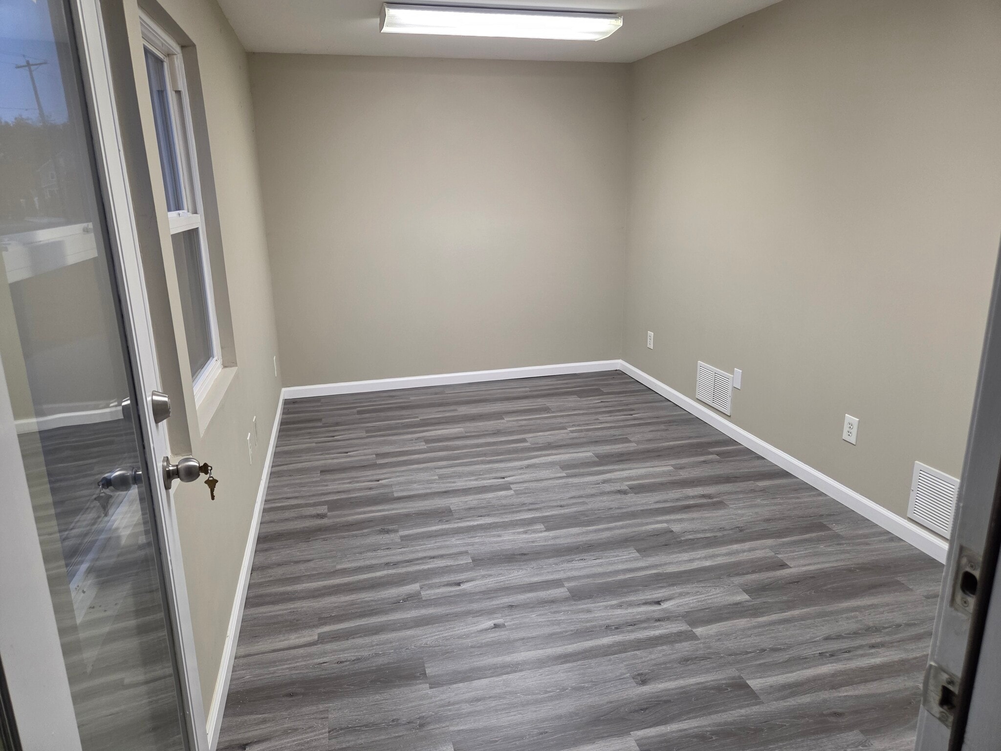 1613 Reed Rd, Pennington, NJ à louer Photo intérieure– Image 1 sur 4