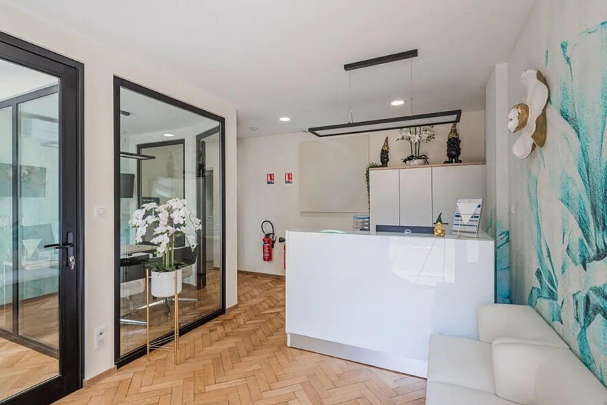 Local commercial dans Strasbourg à vendre - Photo de l’immeuble – Image 1 sur 4