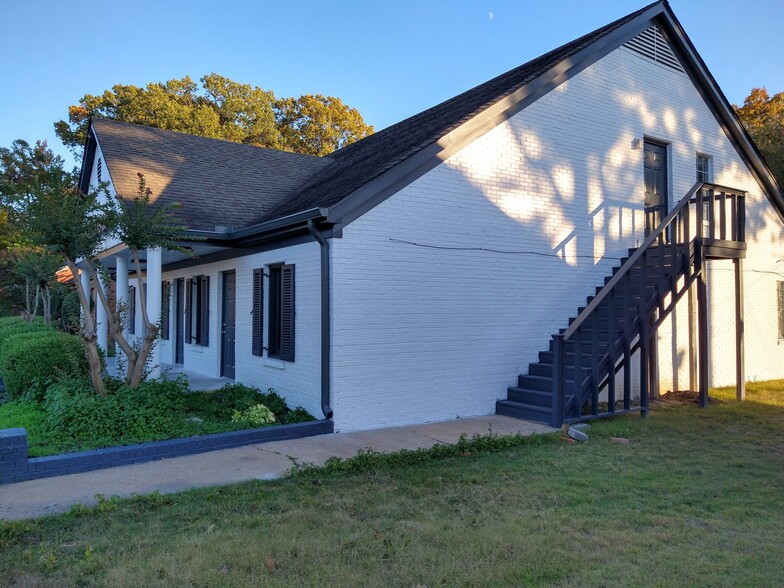 8135 Walnut Grove Rd, Cordova, TN à louer - Photo de l’immeuble – Image 3 sur 9