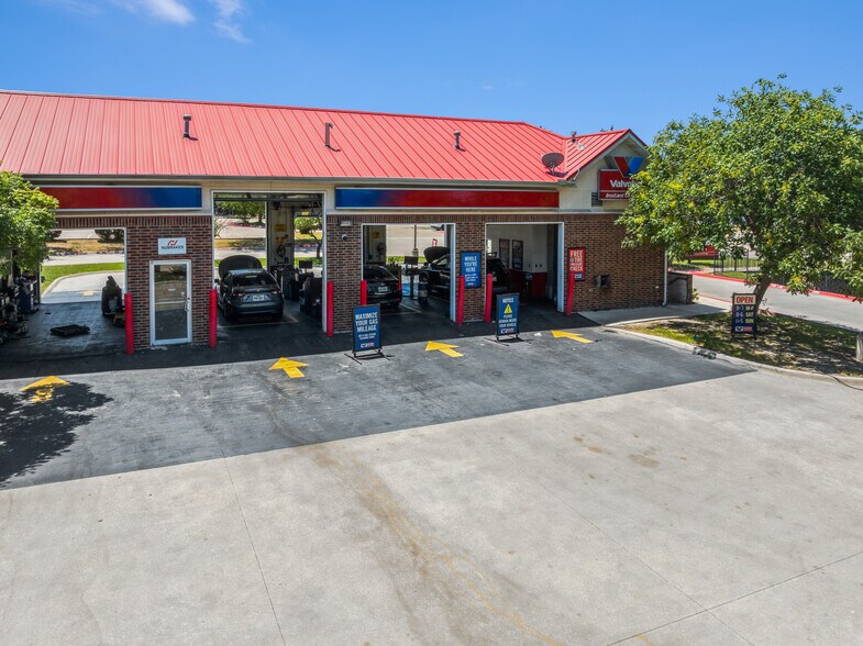 1175 S Main St, Keller, TX à vendre - Photo de l’immeuble – Image 3 sur 8