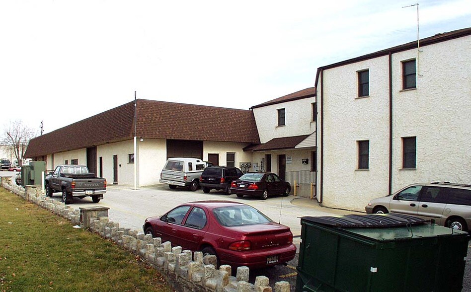 501 Abbott Dr, Broomall, PA à louer - Autre – Image 2 sur 15