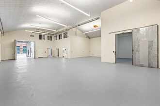 560 4th St, San Francisco, CA à louer Photo intérieure– Image 1 sur 12