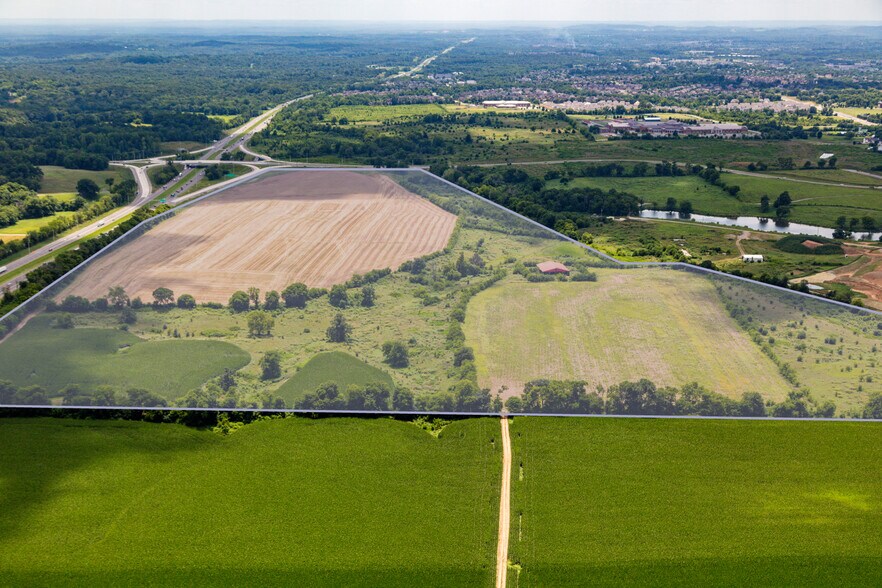 June Lake Boulevard, Spring Hill, TN à vendre - Photo de l’immeuble – Image 3 sur 3