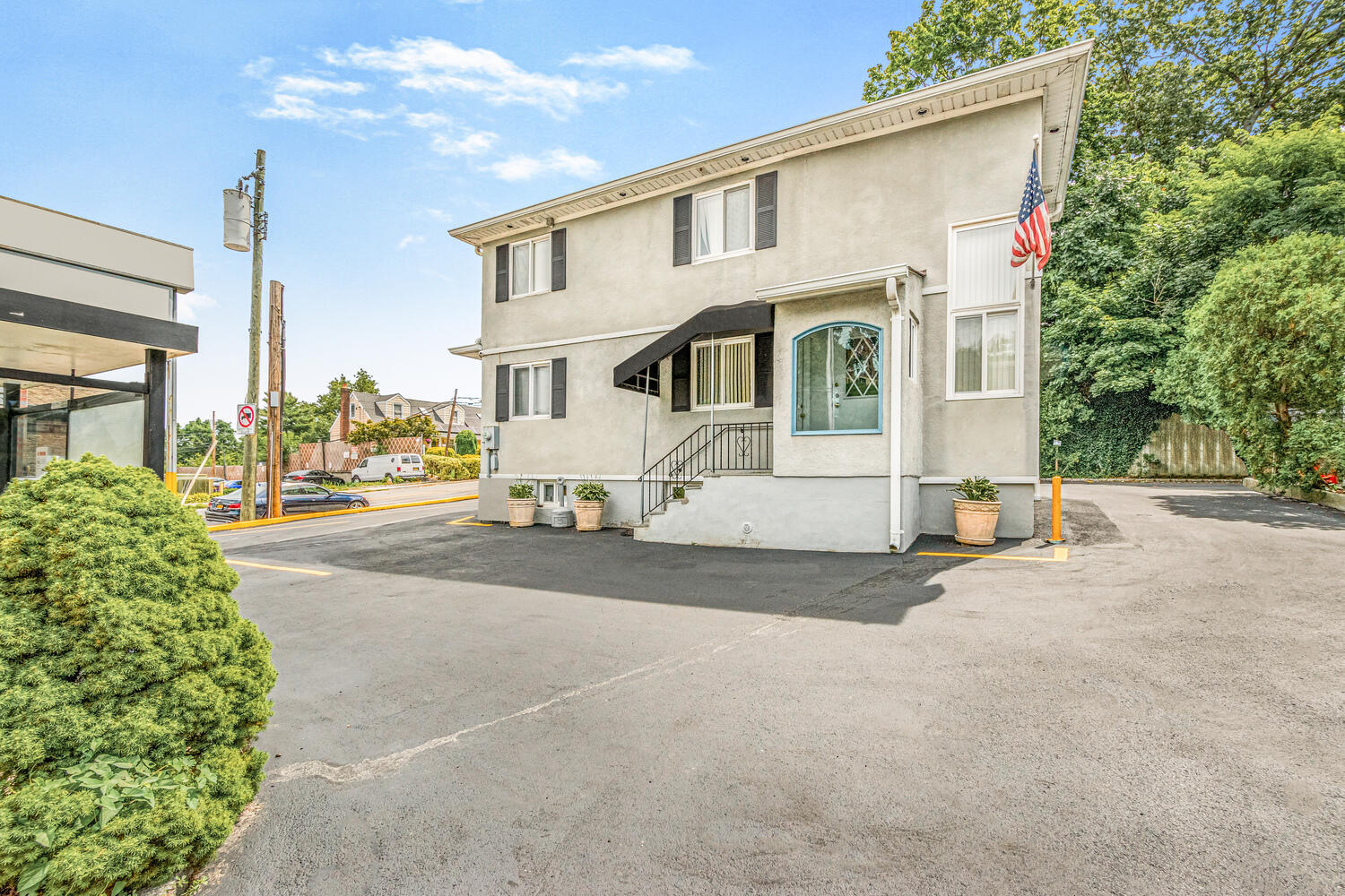 2132 Central Park Ave, Yonkers, NY à vendre Photo principale– Image 1 sur 47