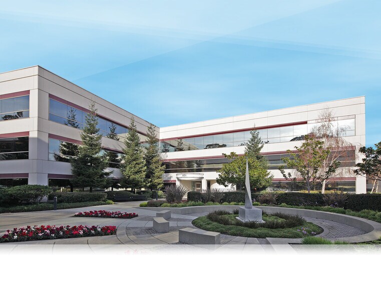 801 Traeger Ave, San Bruno, CA à louer - Photo de l’immeuble – Image 2 sur 5