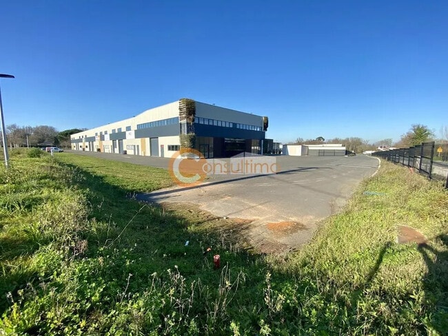 Plus de détails pour Terrain à vendre