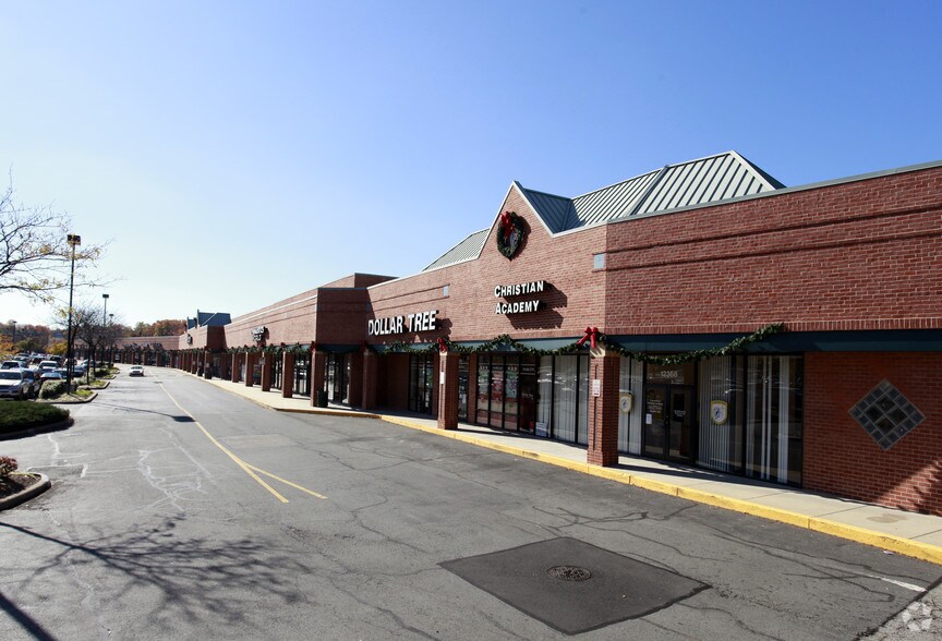 12354-12550 Dillingham Sq, Woodbridge, VA à louer - Photo principale – Image 1 sur 13