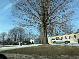 Plus de détails pour 805 Southside Dr, Oneonta, NY - Logement à vendre