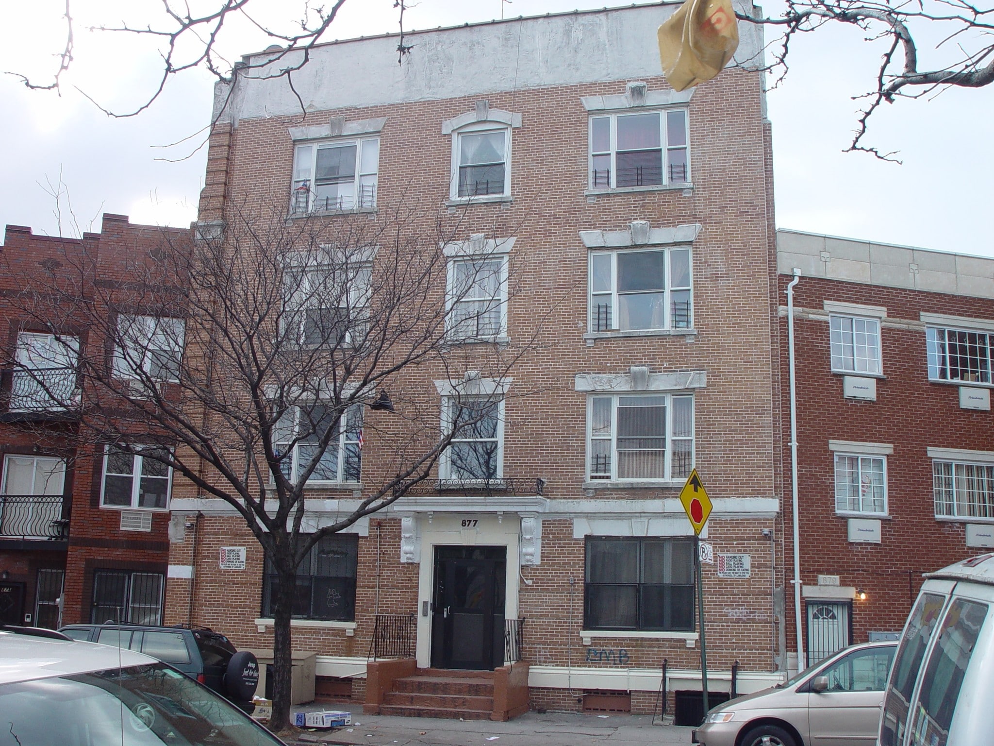 877 Intervale Ave, Bronx, NY à vendre Photo principale– Image 1 sur 4