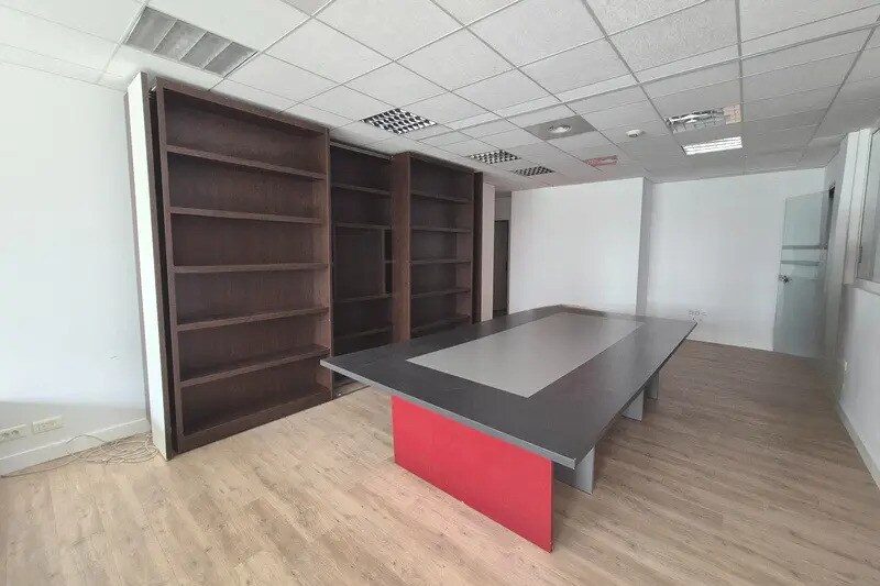 Bureau dans Perpignan à louer - Photo intérieure – Image 3 sur 6