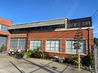 Plus de détails pour 3015 Adeline St, Oakland, CA - Local d'activités à louer