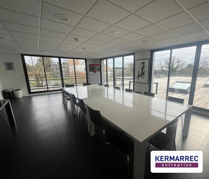 Bureau dans Saint-Herblain à louer - Photo de l’immeuble – Image 3 sur 9
