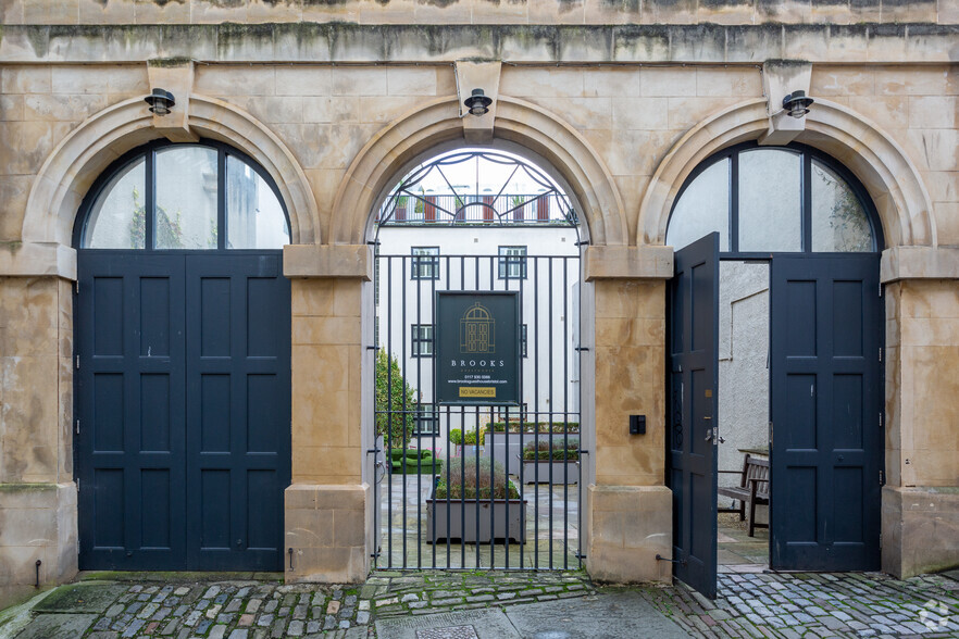 Exchange Ave, Bristol à vendre - Photo de l’immeuble – Image 2 sur 6