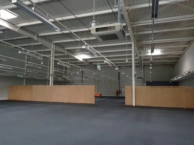 Local commercial dans Épinal à louer - Photo de l’immeuble – Image 3 sur 6