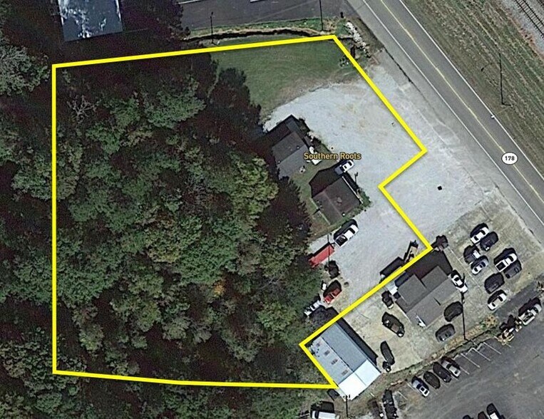 Bankhead St, New Albany, MS à vendre - Photo de l’immeuble – Image 2 sur 7