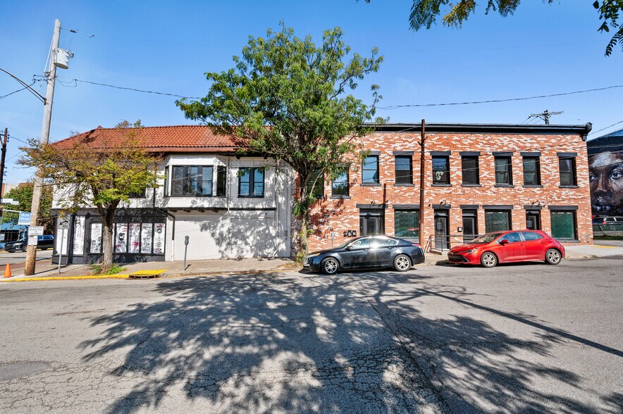 200-208 E Eighth Ave, Munhall, PA à vendre - Photo de l’immeuble – Image 3 sur 51
