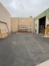 15201 Keswick St, Van Nuys, CA à louer Photo intérieure– Image 2 sur 2