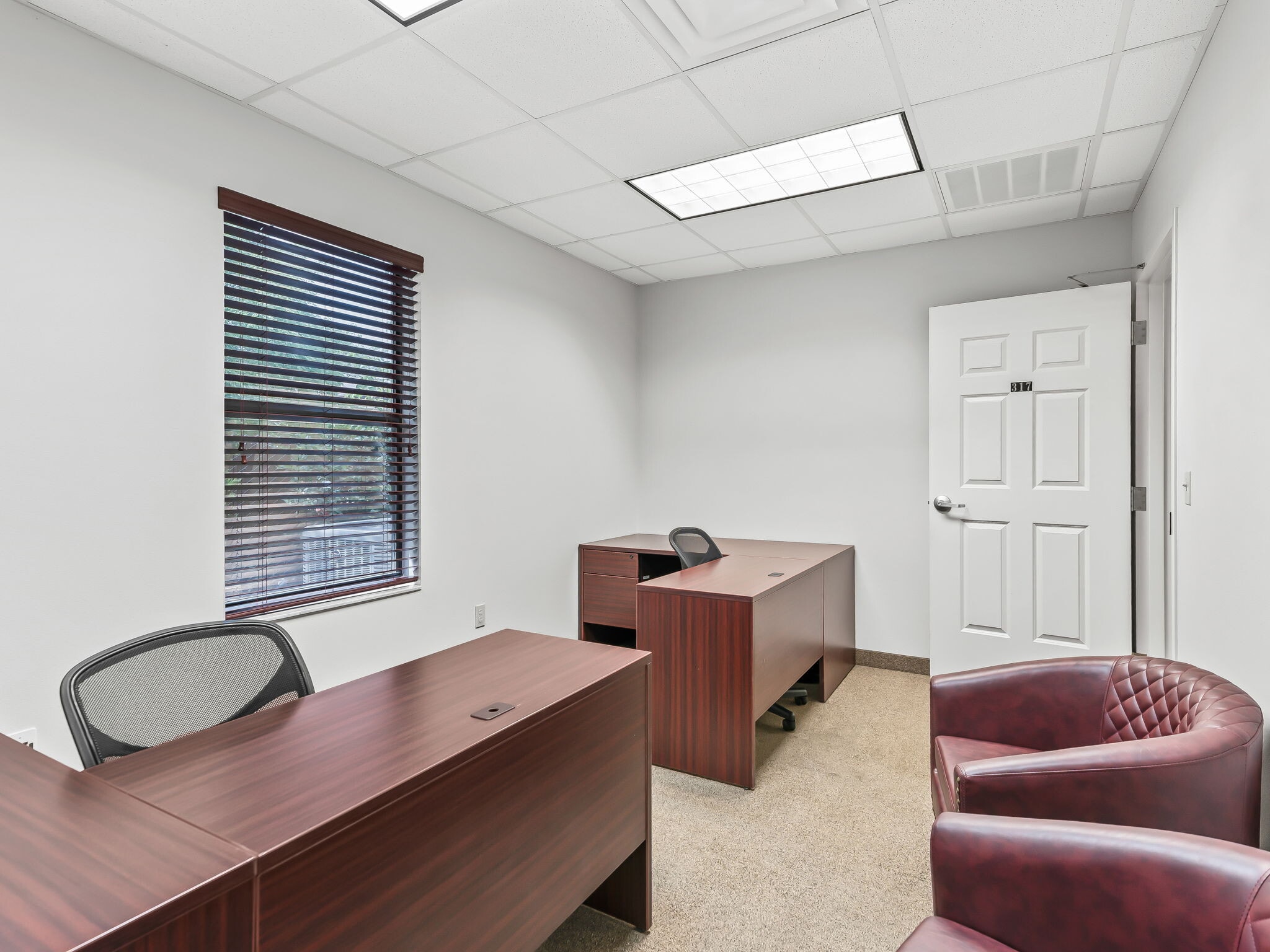 1910 SW 18th Ct, Ocala, FL à louer Photo intérieure– Image 1 sur 36