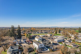 91118 Harrison, Coburg, OR - VUE AÉRIENNE  vue de carte - Image1