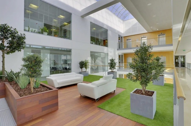 Plus de détails pour Bureau à louer