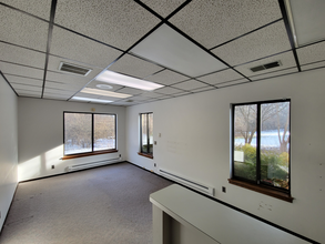3200 W Liberty Rd, Ann Arbor, MI à louer Photo intérieure– Image 2 sur 9